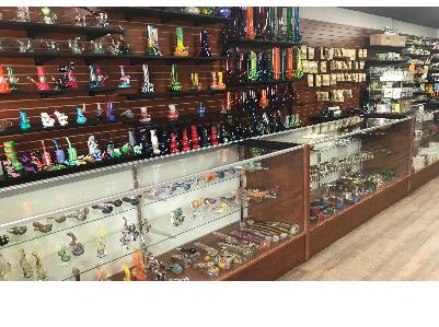2 Steps Higher Head Shop - Dunedin