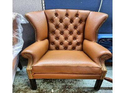 A-Z Upholstery and Decor LLC